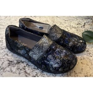 Alegria Glee-518 Quarry‎ Crackle Blue Multi Color Loafer 41 Womens no slip read